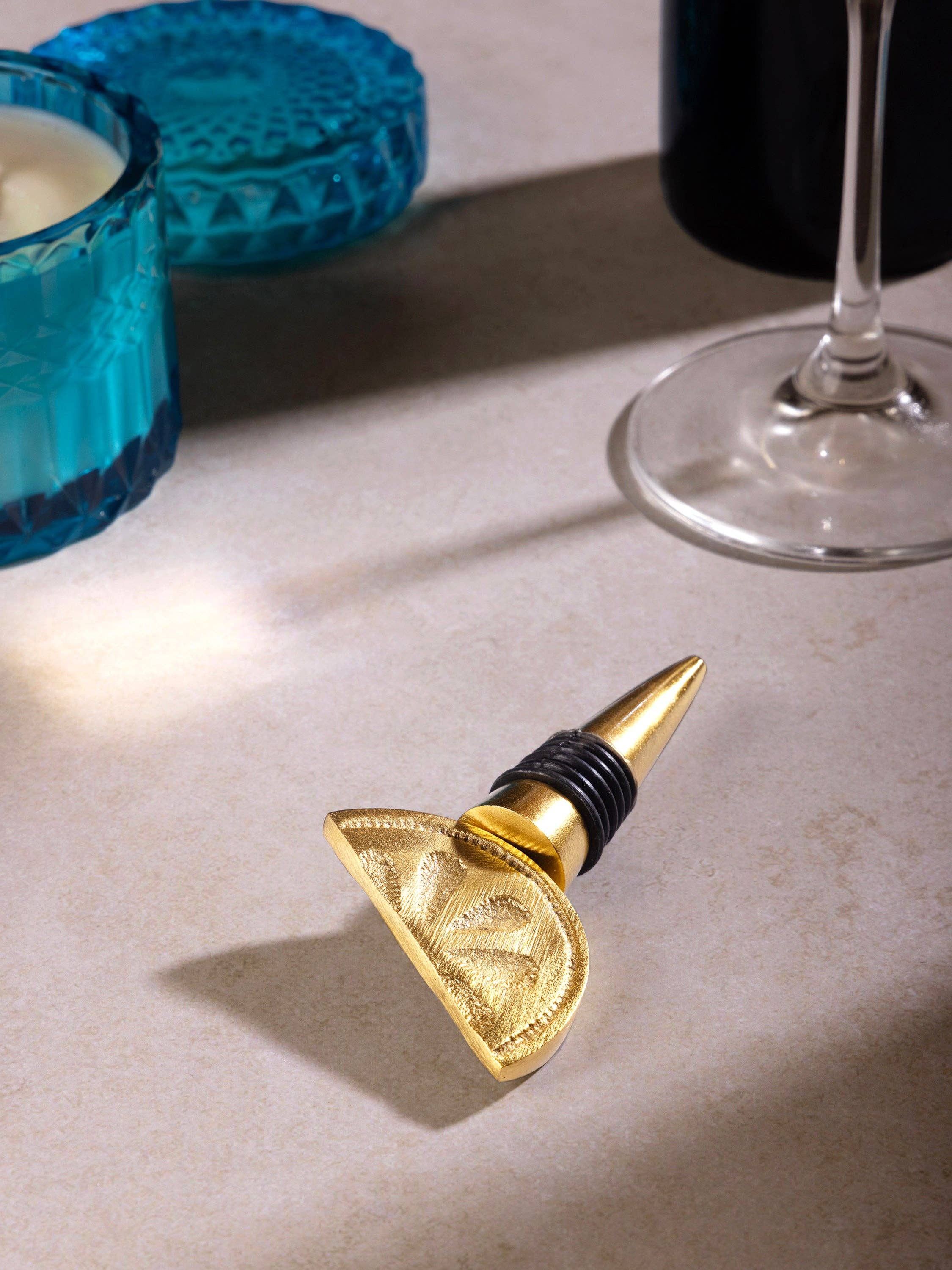 Gauri Kohli: Trellis Wine Bottle Stopper - 4.5" x 2" - Image 2