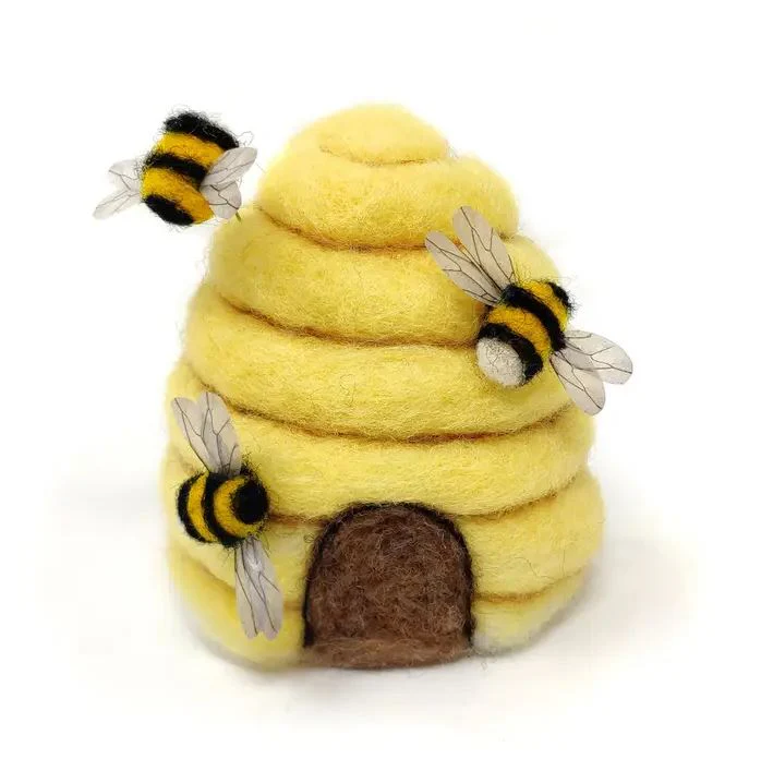 The Crafty Kit Company: Bee Hive Needle Felting Craft Kit - Image 2