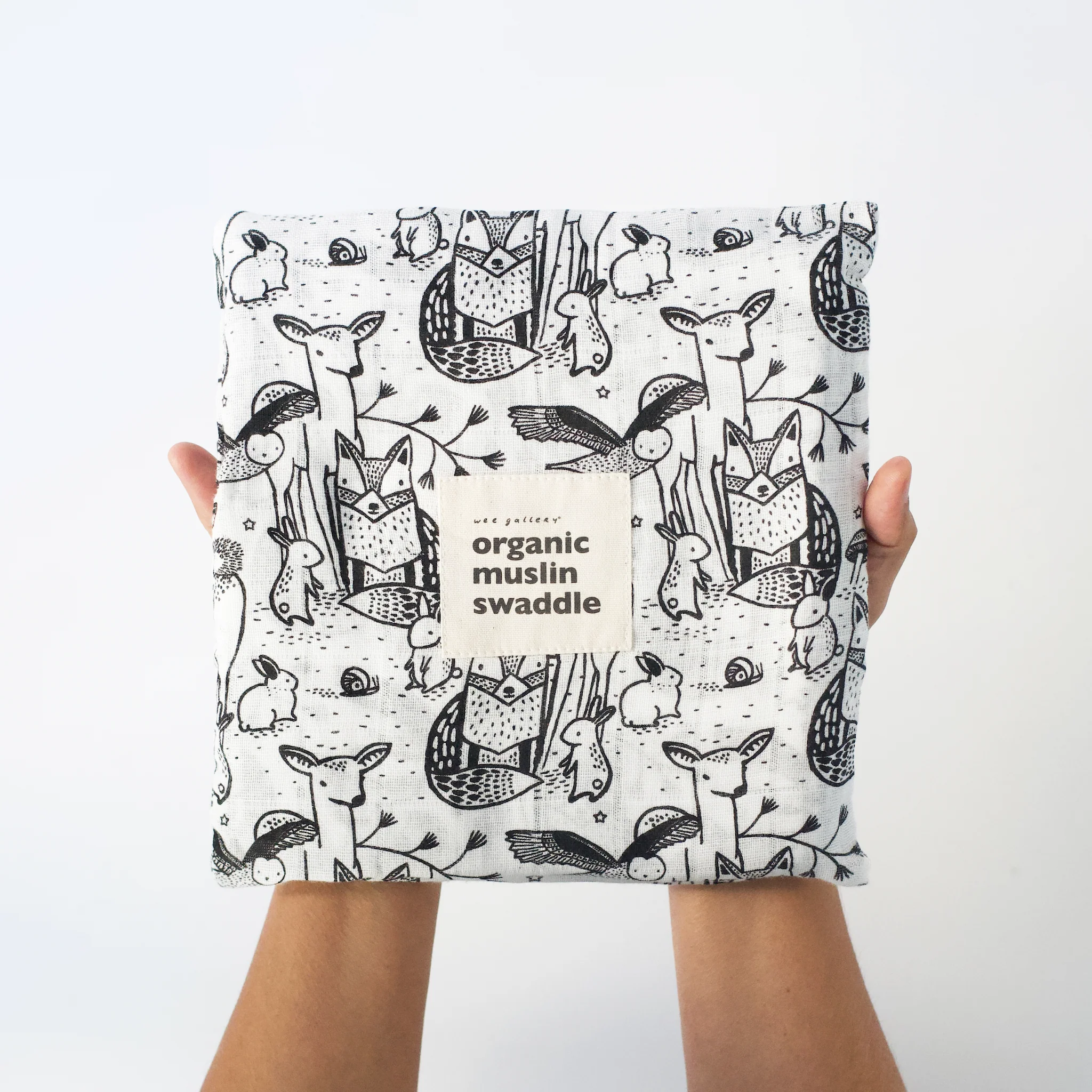 Wee Gallery: Organic Muslin Swaddle - Forest - Image 2